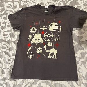 Men’s Star Wars holiday t shirt M